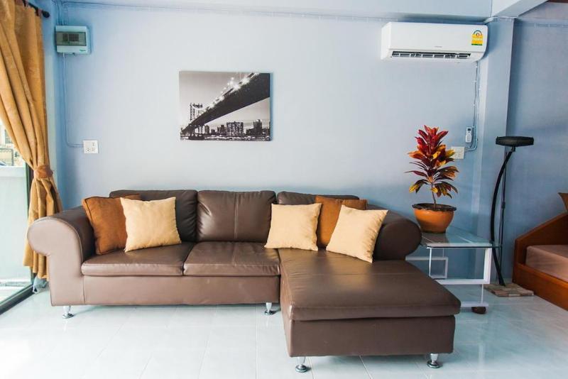 Royal Prince Residence Patong Exterior foto