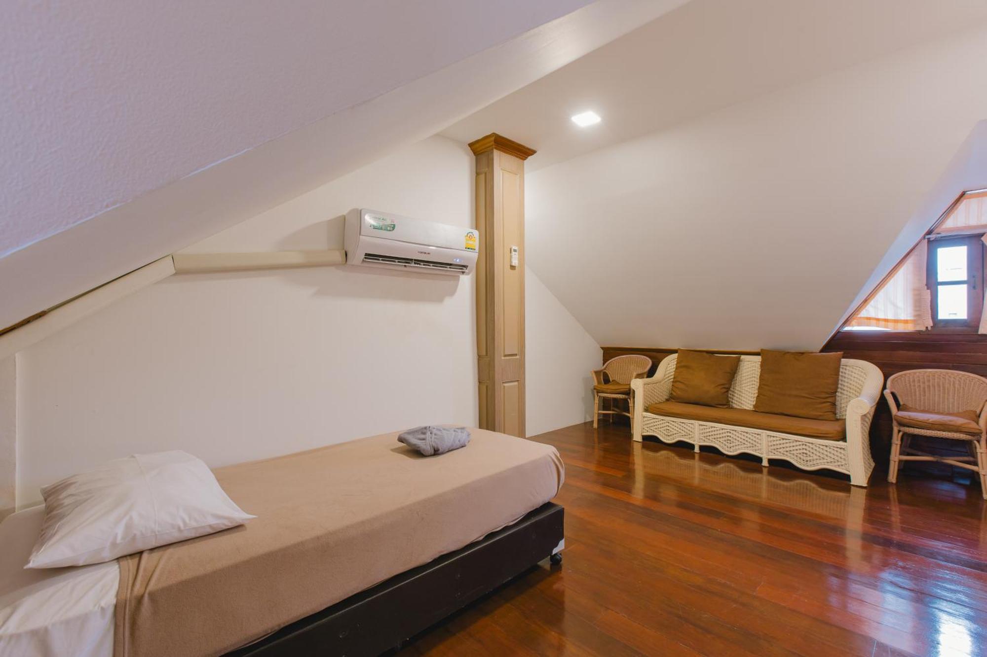 Royal Prince Residence Patong Habitación foto